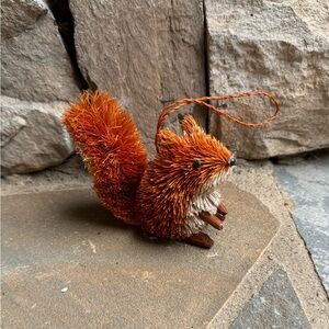New🌟Anthropologie Terrain Buri Bottle Brush Animals- Squirrel